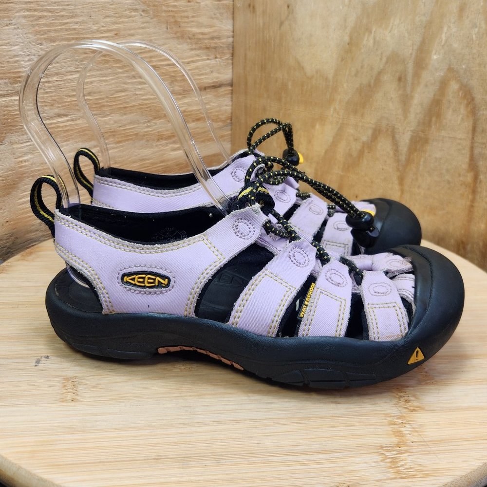 Keen Newport H2 Kids Girls Purple Waterproof Sandals Size 2 Shoes